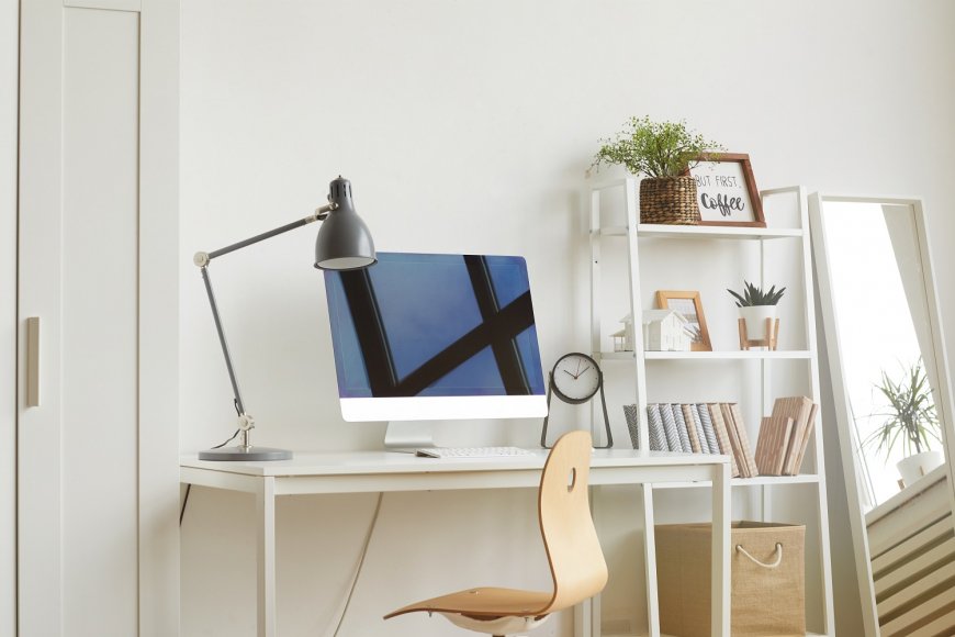 ergonomic hybrid workspace